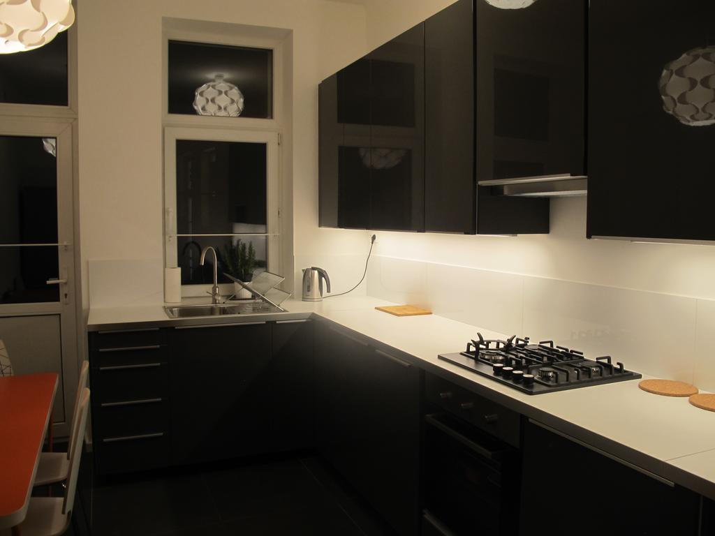 Apartament Czapskich Big House Apartment Красков Екстериор снимка